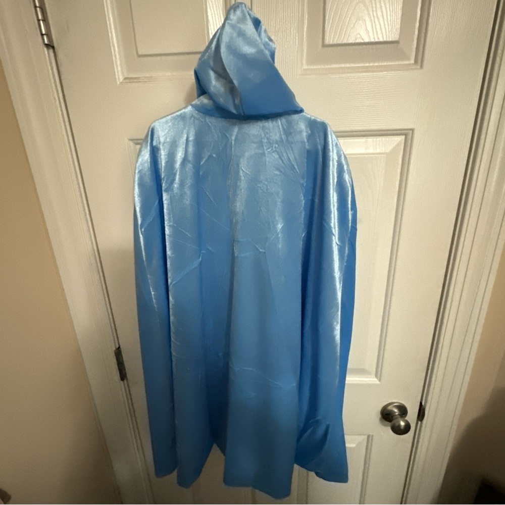 Girls Size S/M Princess Hooded Blue Cape Cloak Polyester Velvet & Faux Fur 4-8 - Picture 2 of 3